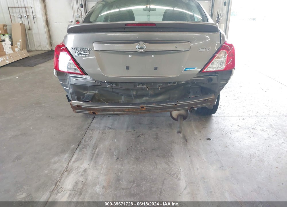 2014 NISSAN VERSA 1.6 SV VIN: 3N1CN7AP2EL809113