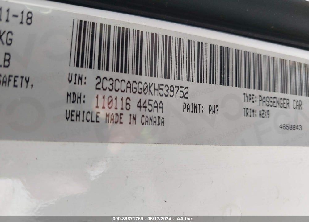 2019 CHRYSLER 300 VIN: 2C3CCAGG0KH539752