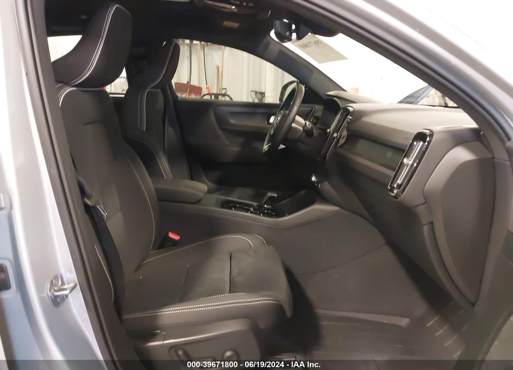 2023 VOLVO C40 RECHARGE PURE ELECTRIC TWIN ULTIMATE VIN: YV4ED3GM1P2043746