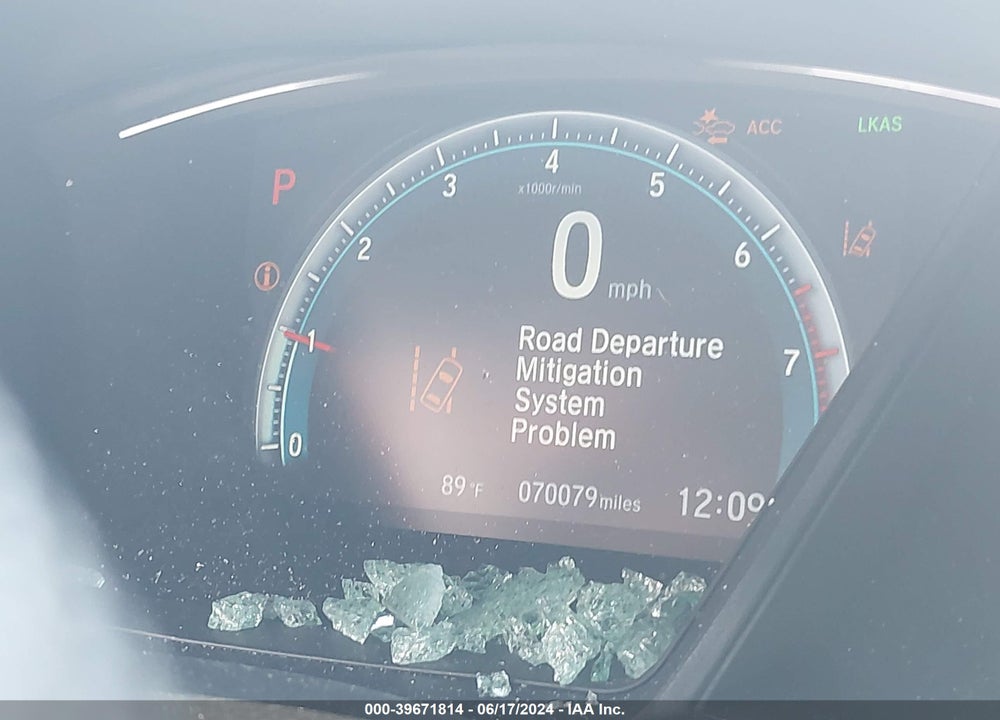 2018 HONDA CIVIC LX VIN: SHHFK7H32JU226537