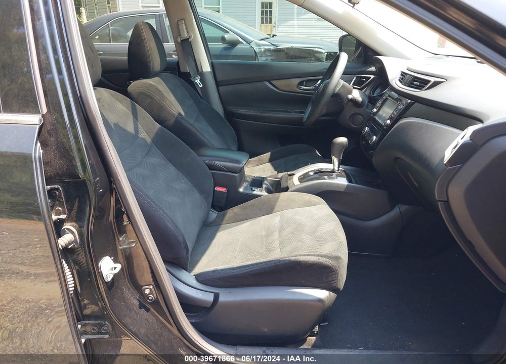 2016 NISSAN ROGUE SV VIN: 5N1AT2MV7GC812588