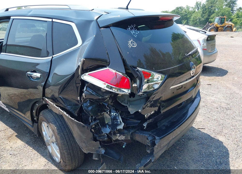 2016 NISSAN ROGUE SV VIN: 5N1AT2MV7GC812588