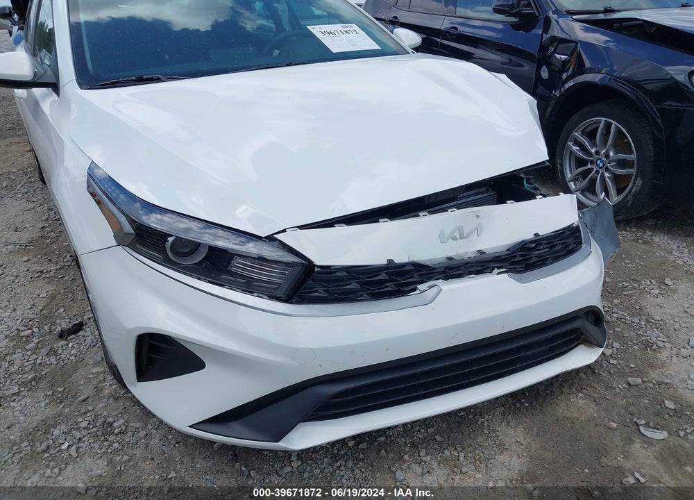 2024 KIA FORTE LX VIN: 3KPF24AD8RE753020