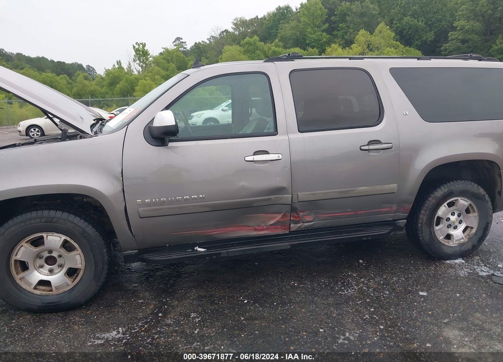 2007 CHEVROLET SUBURBAN 1500 LT VIN: 3GNFC16047G131167