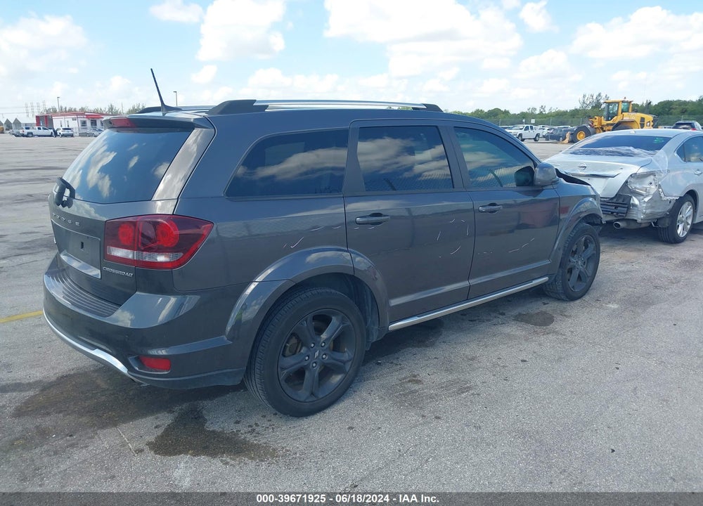2020 DODGE JOURNEY VIN: 3C4PDCGB0LT268467