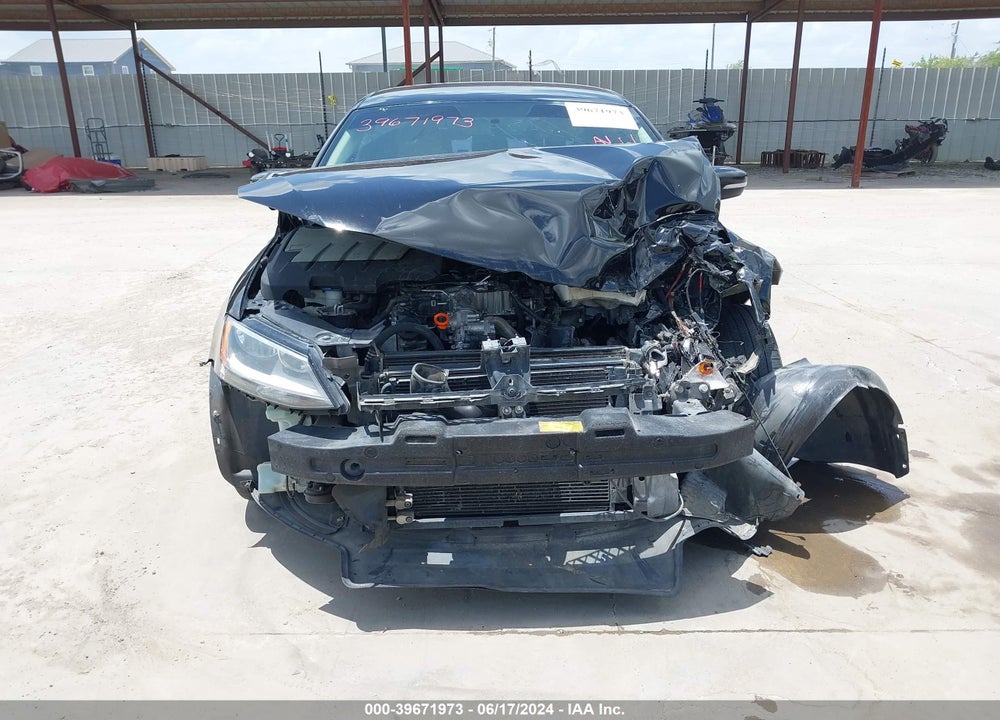 2013 VOLKSWAGEN JETTA 2.0L TDI VIN: 3VWLL7AJXDM399472