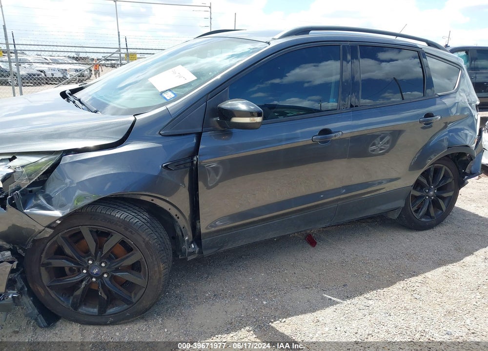 2017 FORD ESCAPE TITANIUM VIN: 1FMCU9J95HUB59387