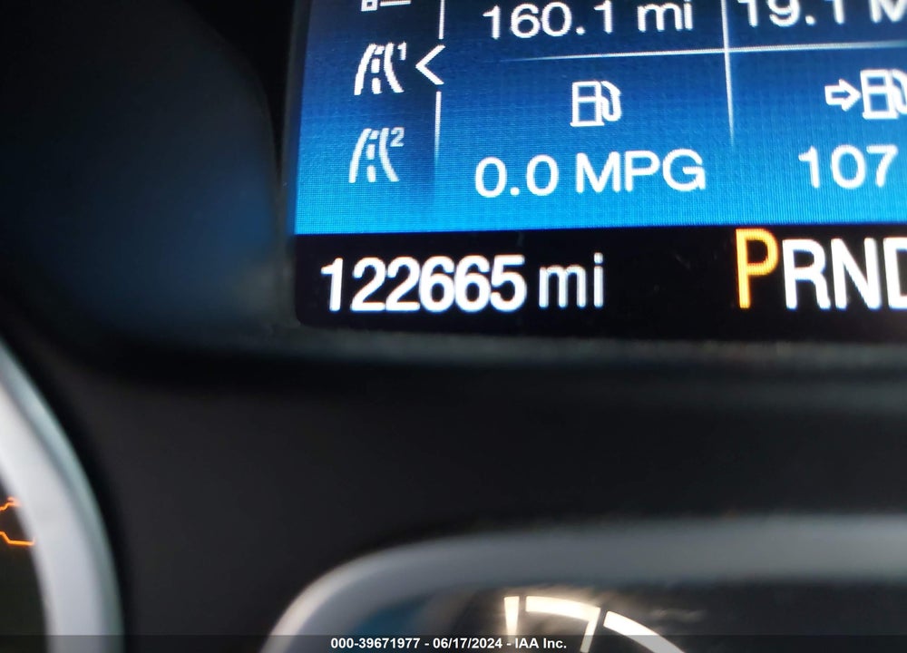 2017 FORD ESCAPE TITANIUM VIN: 1FMCU9J95HUB59387