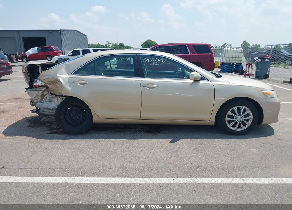 2011 TOYOTA CAMRY LE VIN: 4T1BF3EK8BU690087