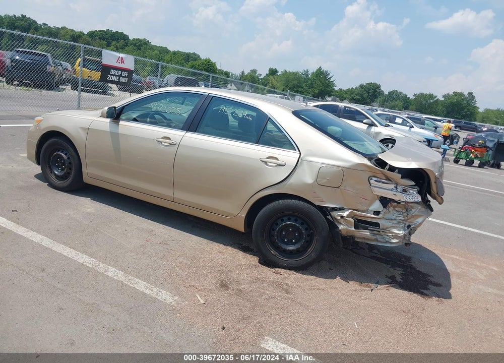 2011 TOYOTA CAMRY LE VIN: 4T1BF3EK8BU690087