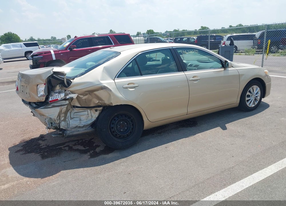 2011 TOYOTA CAMRY LE VIN: 4T1BF3EK8BU690087