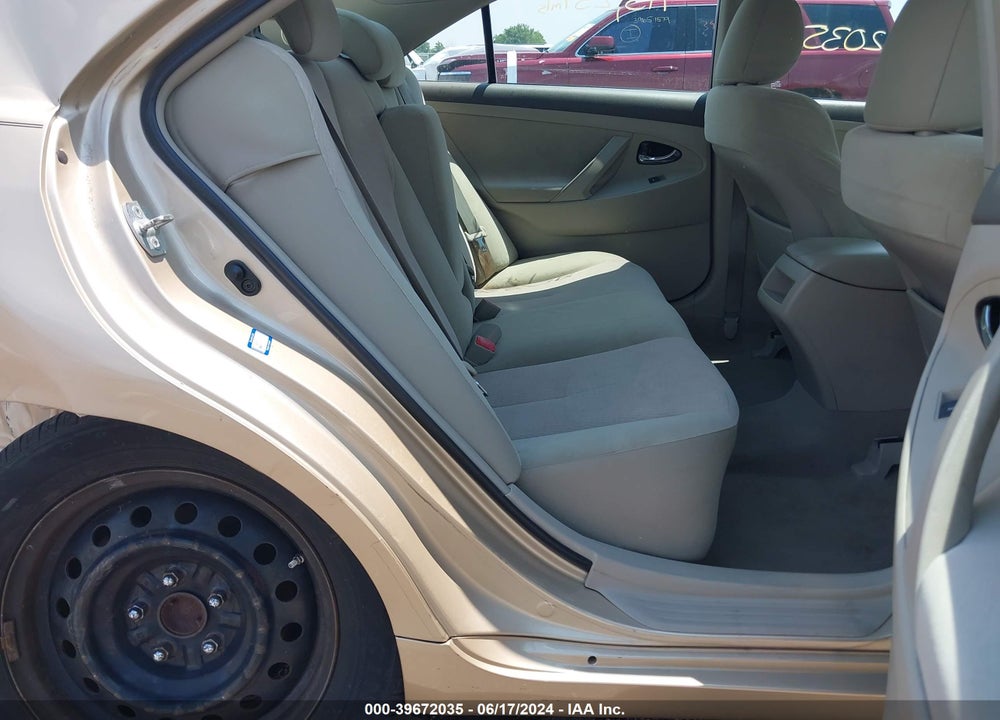 2011 TOYOTA CAMRY LE VIN: 4T1BF3EK8BU690087