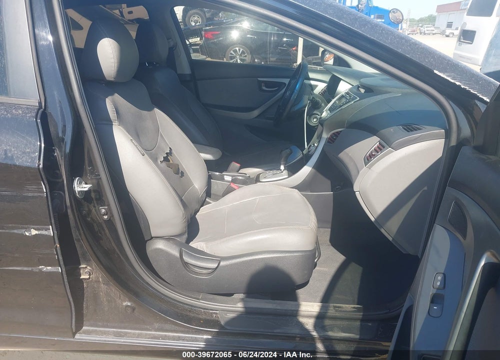 2012 HYUNDAI ELANTRA LIMITED (ULSAN PLANT) VIN: KMHDH4AE5CU243775