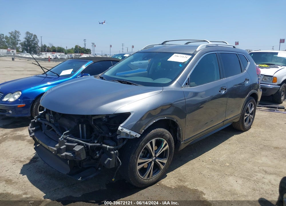 2019 NISSAN ROGUE SV VIN: 5N1AT2MT4KC761705
