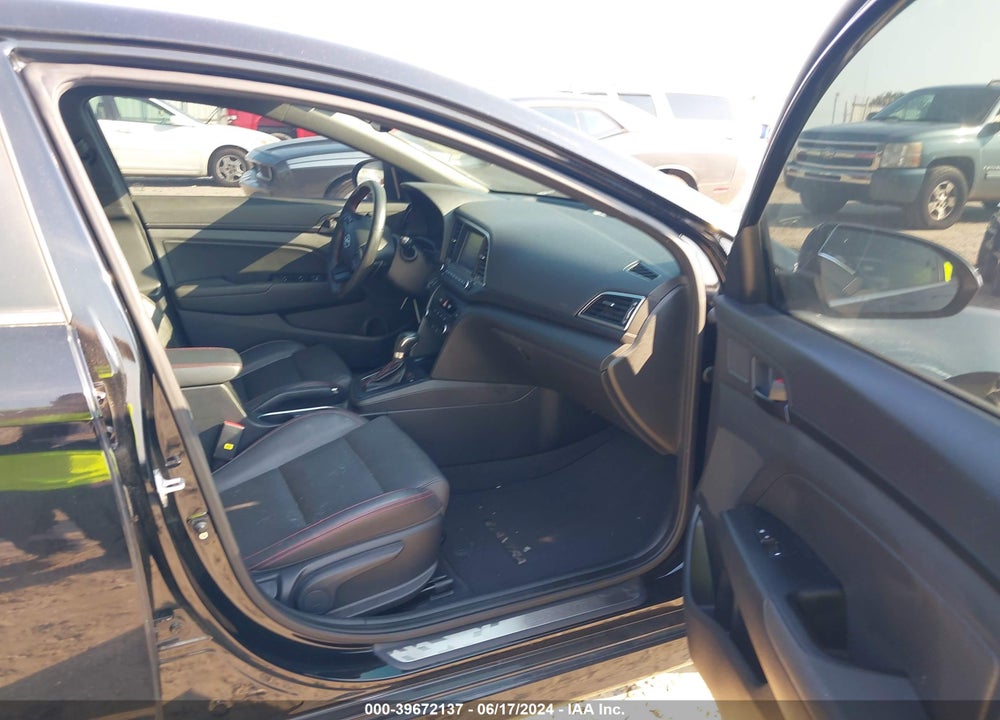 2018 HYUNDAI ELANTRA SPORT VIN: KMHD04LB9JU506602