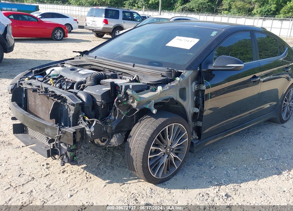 2018 HYUNDAI ELANTRA SPORT VIN: KMHD04LB9JU506602