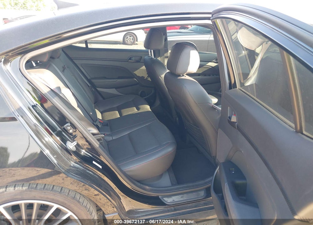 2018 HYUNDAI ELANTRA SPORT VIN: KMHD04LB9JU506602