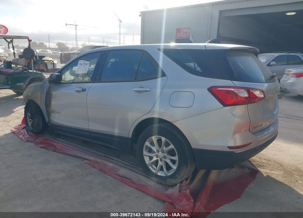 2018 CHEVROLET EQUINOX VIN: 2GNAXHEV7J6112233