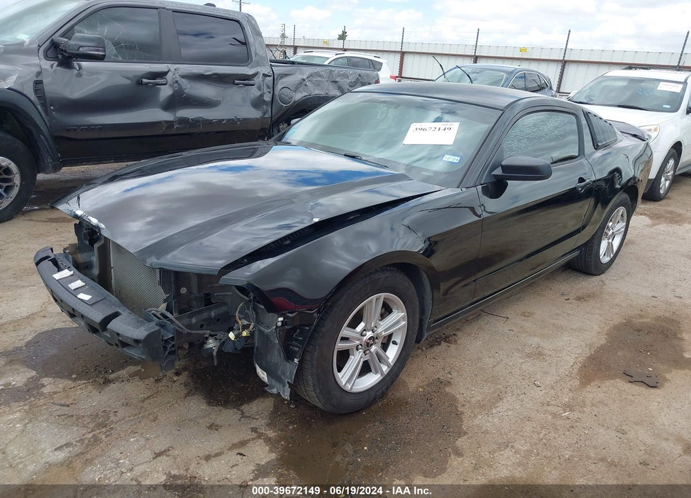 2014 FORD MUSTANG V6 VIN: 1ZVBP8AMXE5328974
