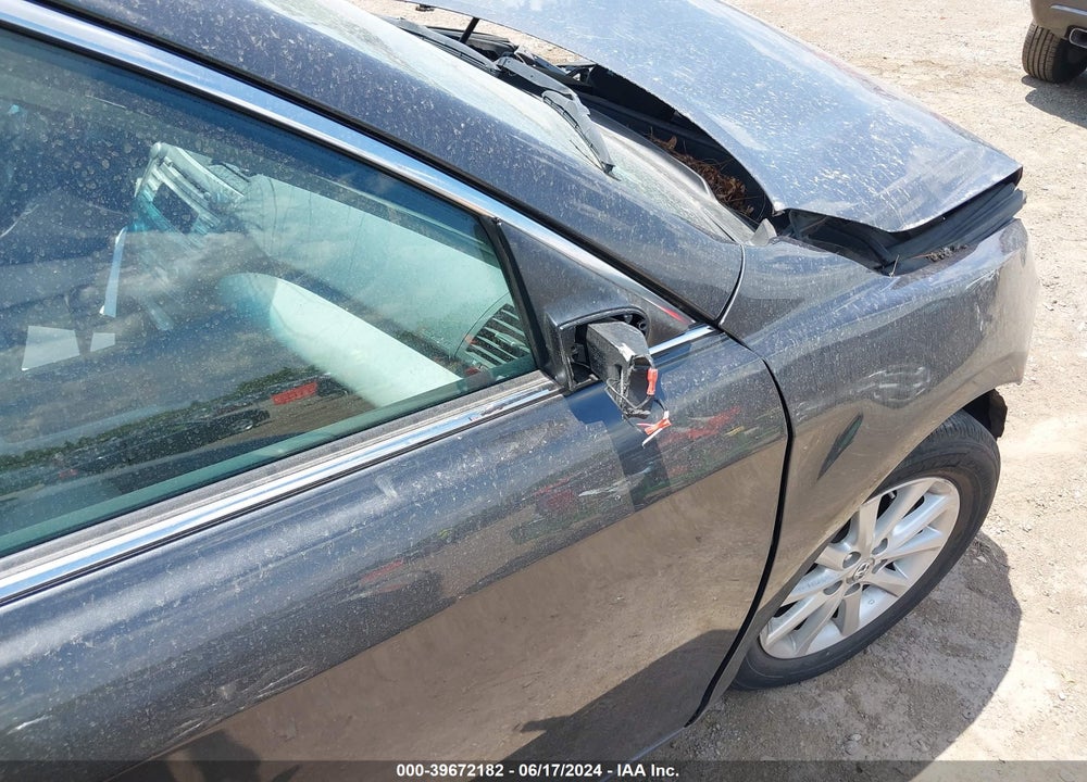 2011 TOYOTA CAMRY XLE VIN: 4T4BF3EK7BR172302