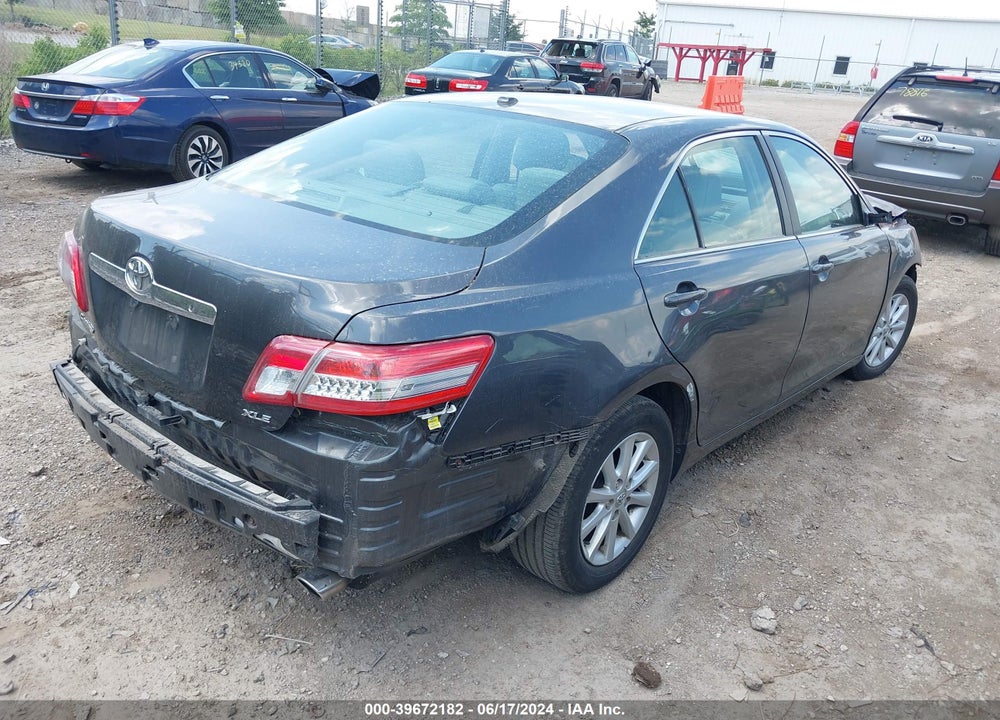 2011 TOYOTA CAMRY XLE VIN: 4T4BF3EK7BR172302