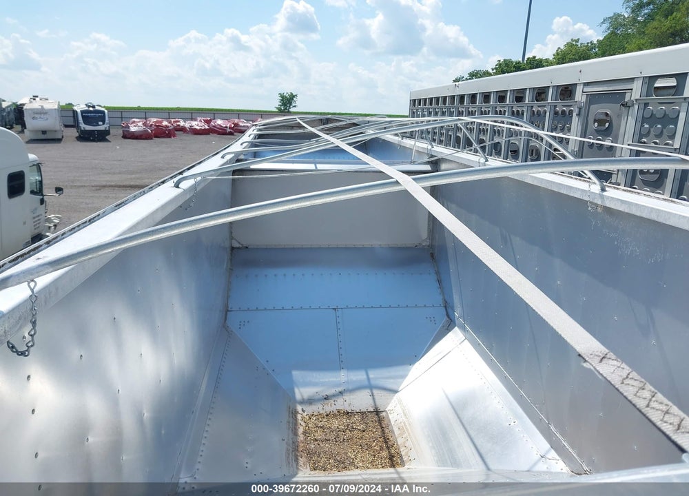 2022 TIMPTE --- VIN: 1TDH40027NB174068