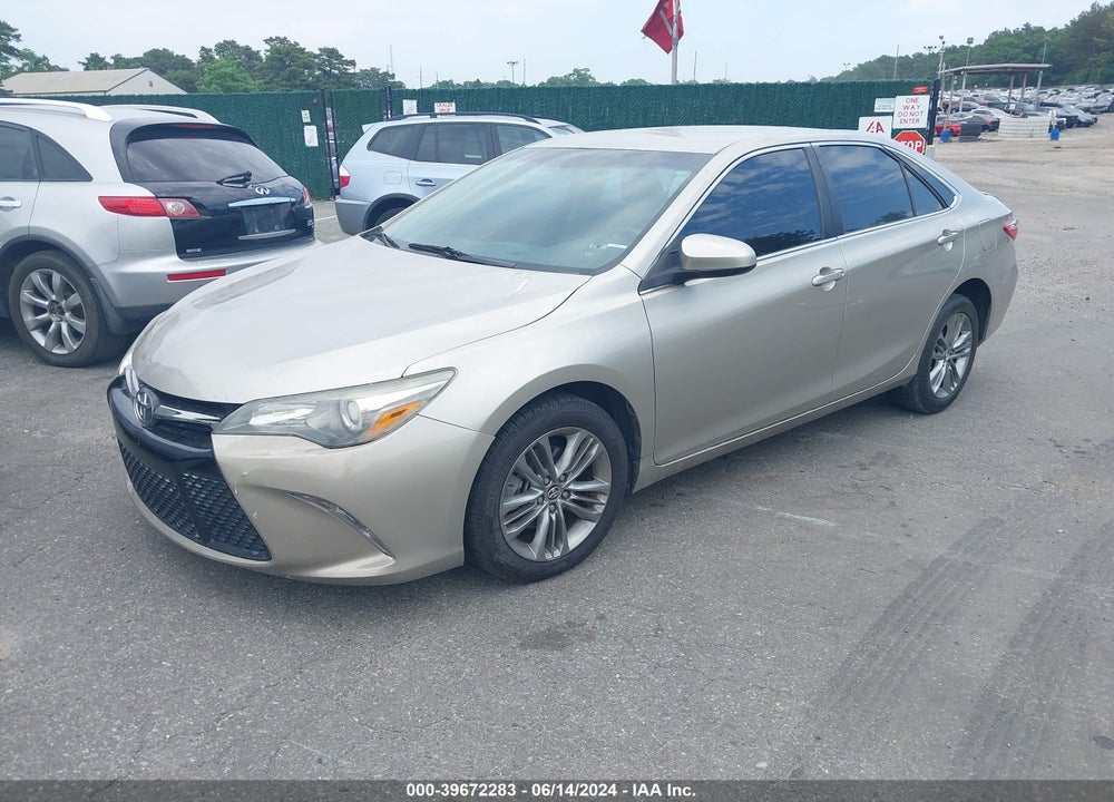 2015 TOYOTA CAMRY SE VIN: 4T1BF1FK9FU050687