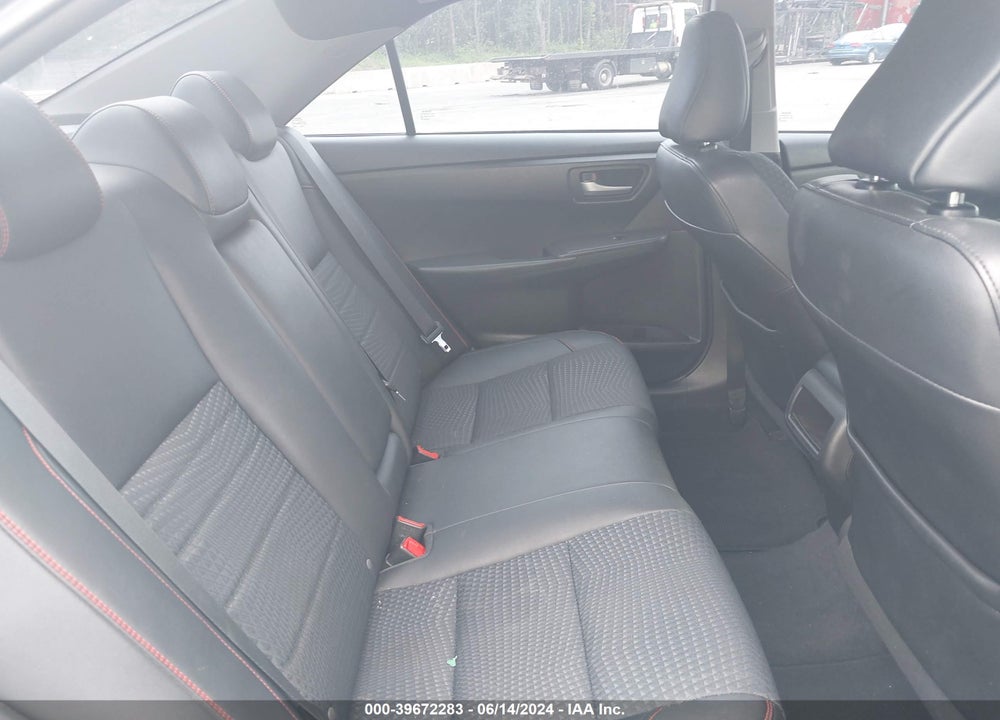 2015 TOYOTA CAMRY SE VIN: 4T1BF1FK9FU050687