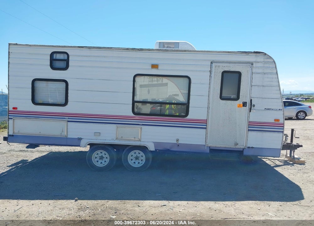 2004 PIONEER FLEETWOOD TL VIN: 1EB1T182341593326