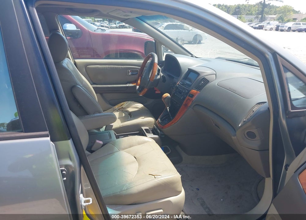 2001 LEXUS RX 300 VIN: JTJHF10U610204424
