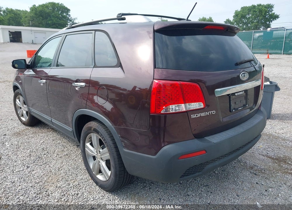 2012 KIA SORENTO VIN: 5XYKU3A65CG276495