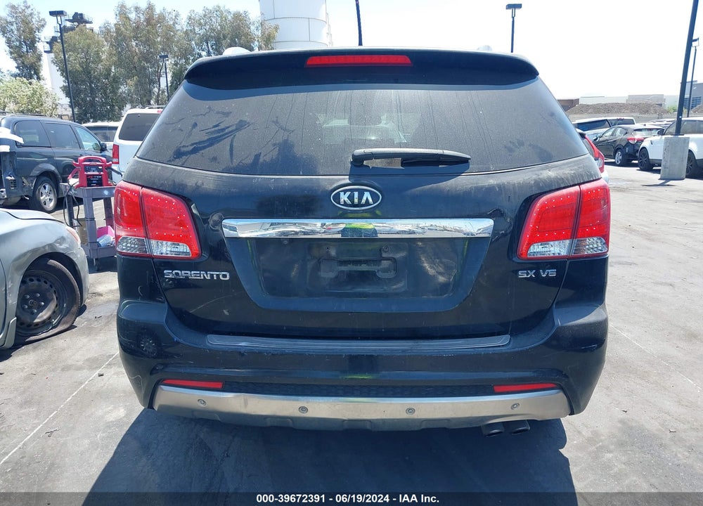 2013 KIA SORENTO SX VIN: 5XYKW4A25DG378832
