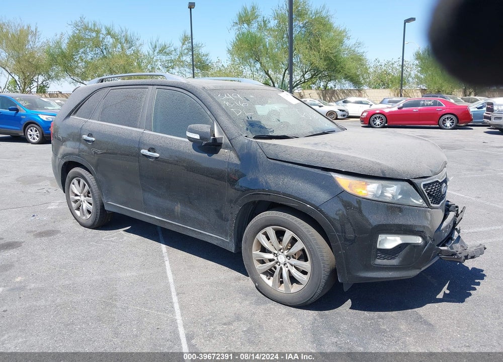 2013 KIA SORENTO SX VIN: 5XYKW4A25DG378832