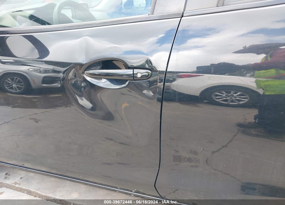 2016 SCION IA VIN: 3MYDLBZV9GY122229