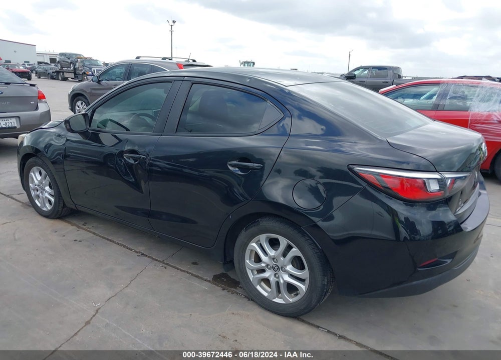 2016 SCION IA VIN: 3MYDLBZV9GY122229