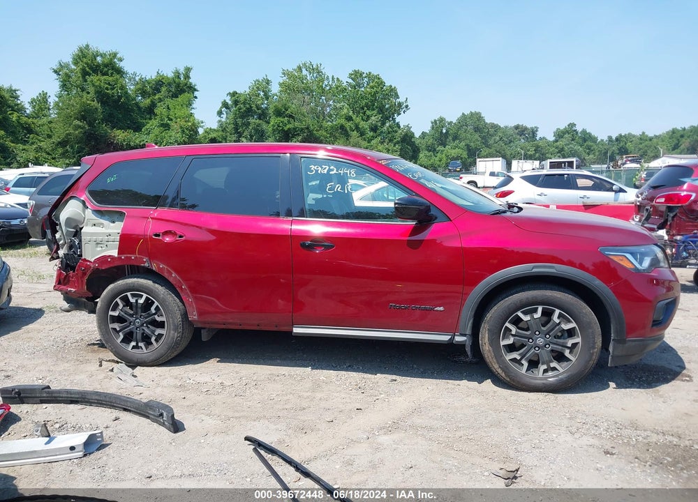 2020 NISSAN PATHFINDER SV 4WD VIN: 5N1DR2BM8LC631676