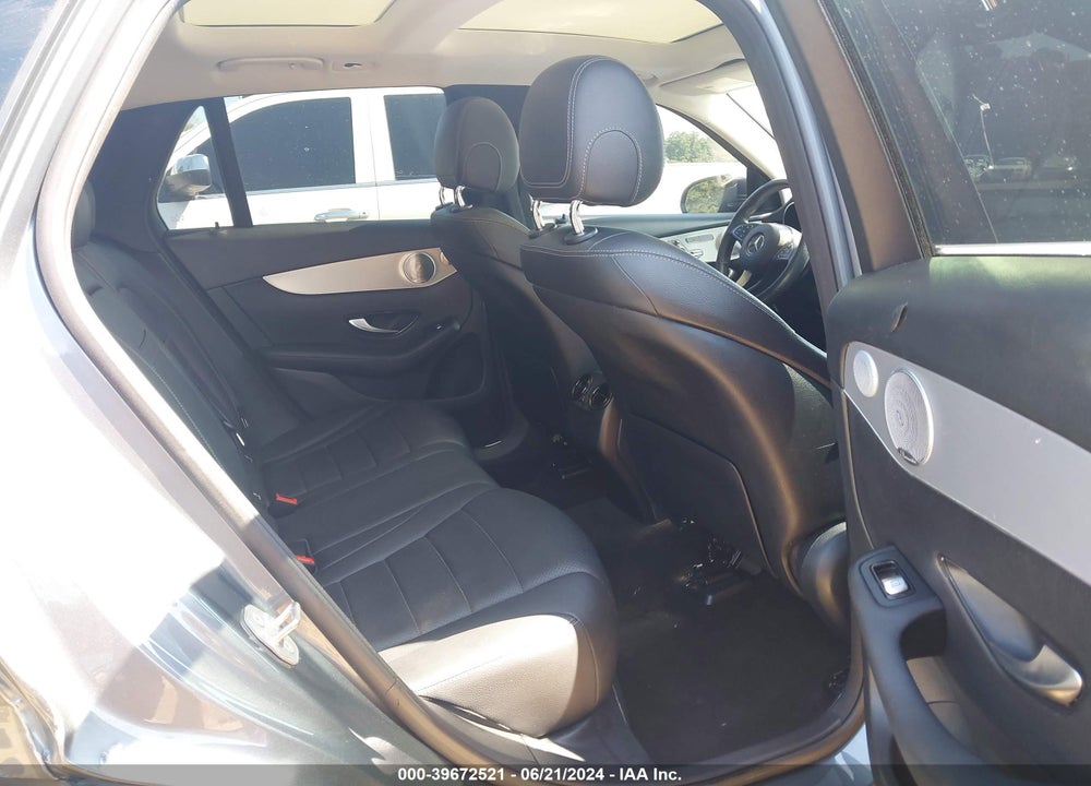 2019 MERCEDES-BENZ GLC 300 VIN: WDC0G4KB7KV182796