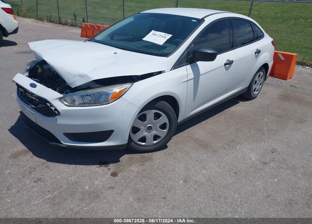2018 FORD FOCUS S VIN: 1FADP3E2XJL236735