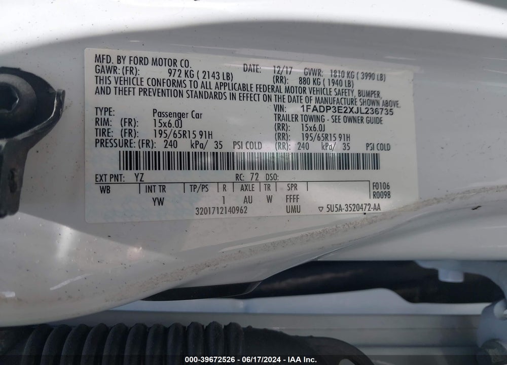 2018 FORD FOCUS S VIN: 1FADP3E2XJL236735