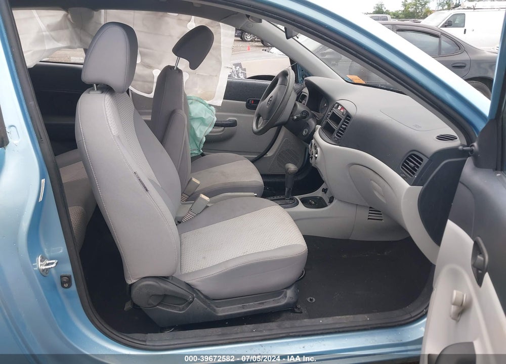 2010 HYUNDAI ACCENT GS VIN: KMHCM3ACXAU170612