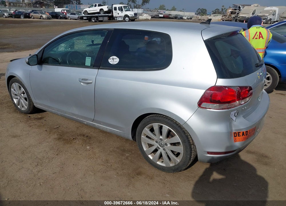 2013 VOLKSWAGEN GOLF VIN: WVWBM7AJ7DW034209