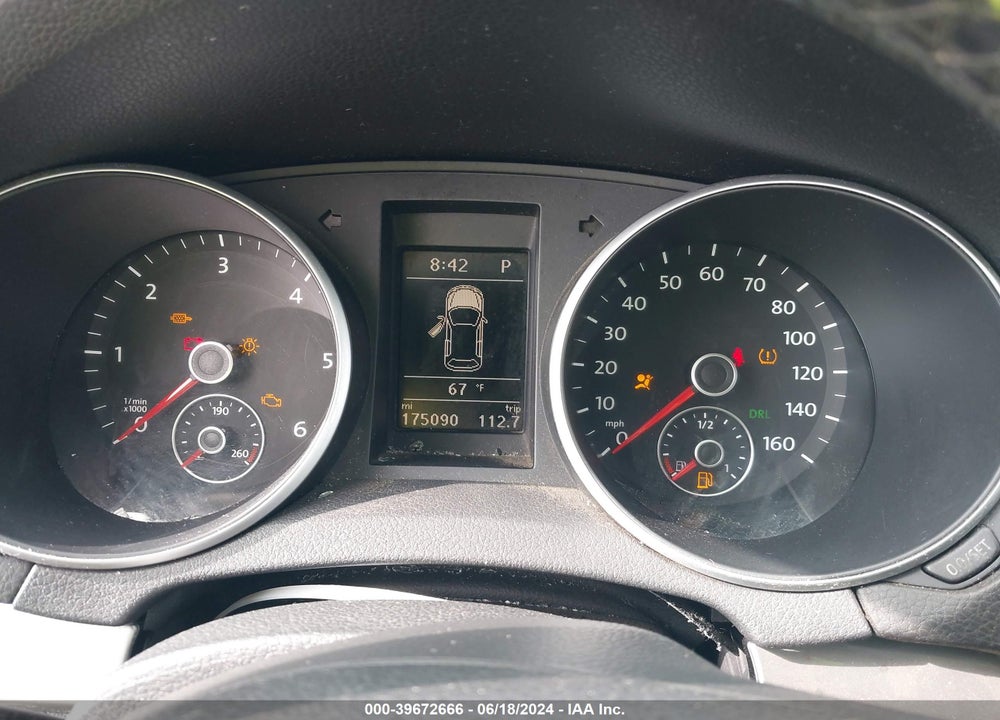 2013 VOLKSWAGEN GOLF VIN: WVWBM7AJ7DW034209