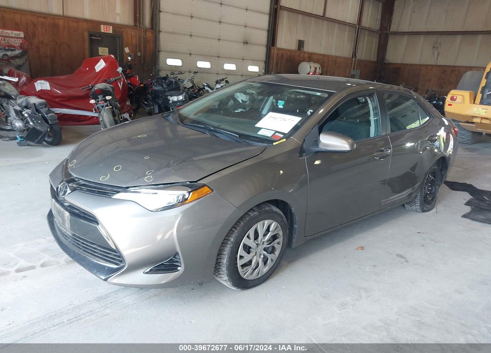 2017 TOYOTA COROLLA LE VIN: 2T1BURHE8HC875782