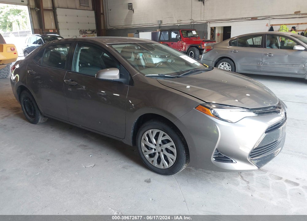 2017 TOYOTA COROLLA LE VIN: 2T1BURHE8HC875782