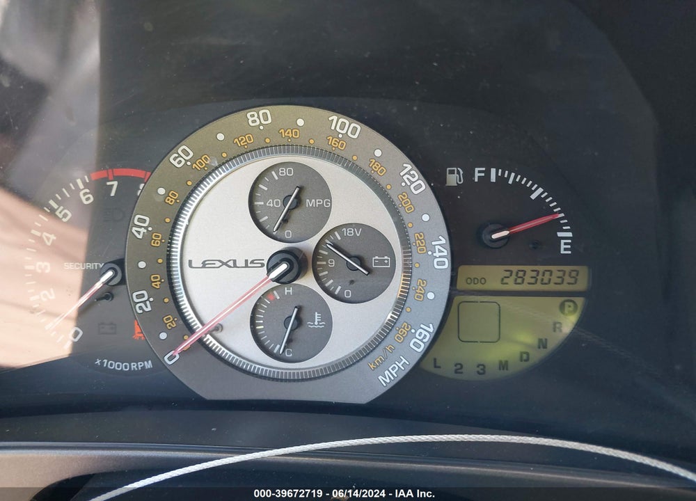 2001 LEXUS IS 300 VIN: JTHBD182810032865