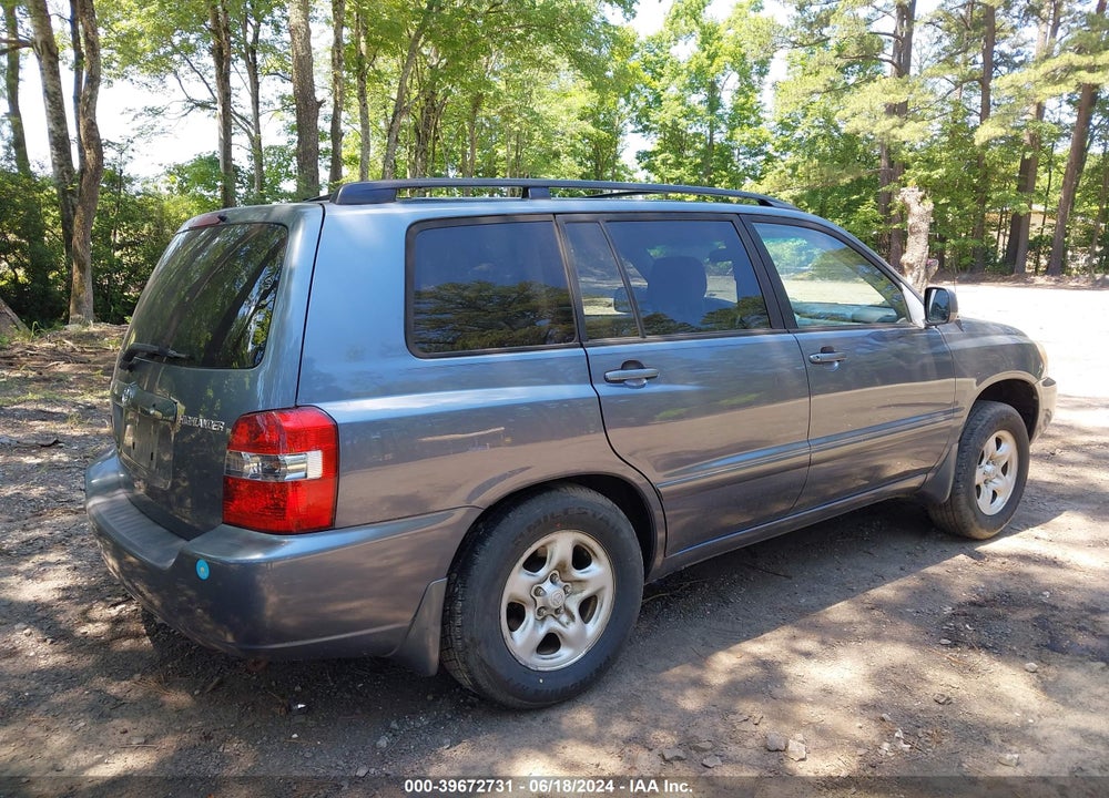 2005 TOYOTA HIGHLANDER VIN: JTEGD21A050117280
