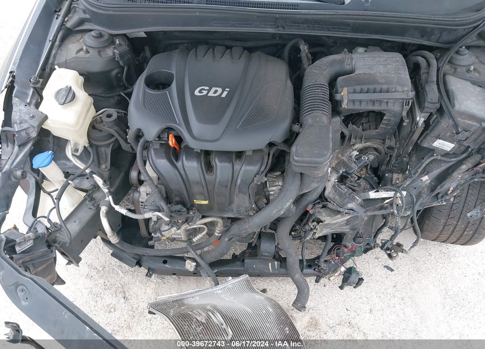 2011 HYUNDAI SONATA SE VIN: 5NPEC4AC6BH130996