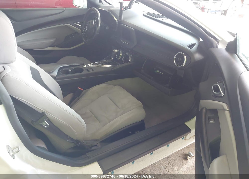 2020 CHEVROLET CAMARO RWD 1LT VIN: 1G1FB3DX7L0119657