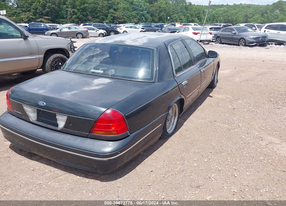 1999 FORD CROWN VICTORIA VIN: 2FAFP73W4XX166733