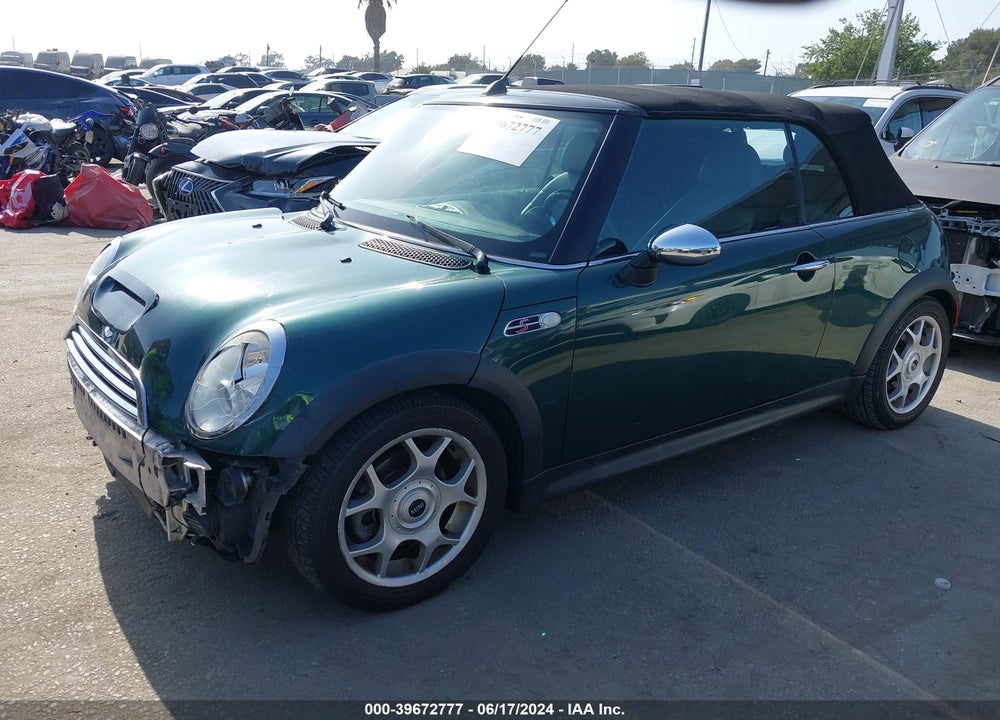 2007 MINI COOPER S VIN: WMWRH33507TL94209
